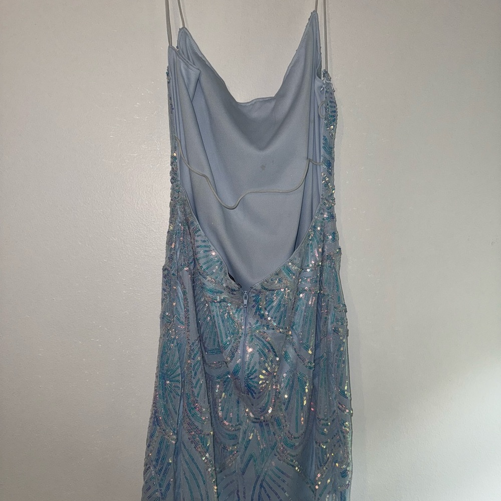 Windsor Gray Sequin Sheath Dress for Wedding Guests - Picture 2 of 3